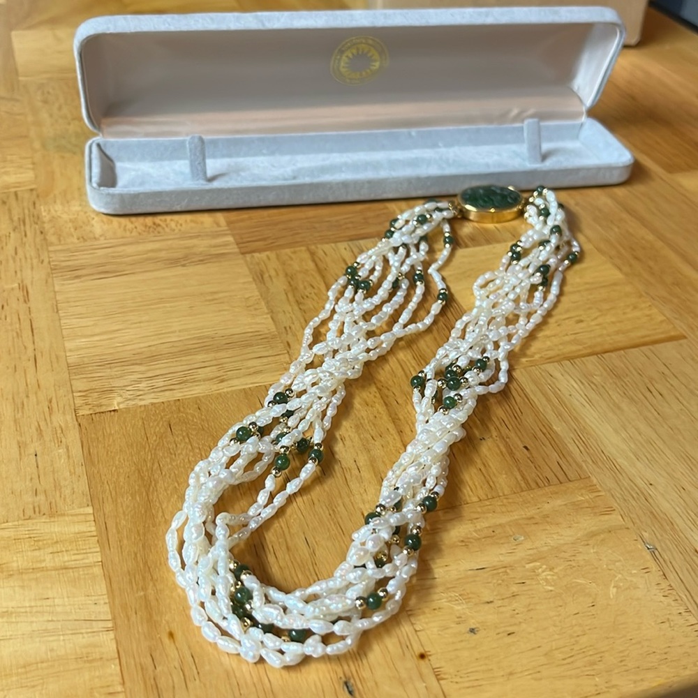 Smithsonian Necklace
